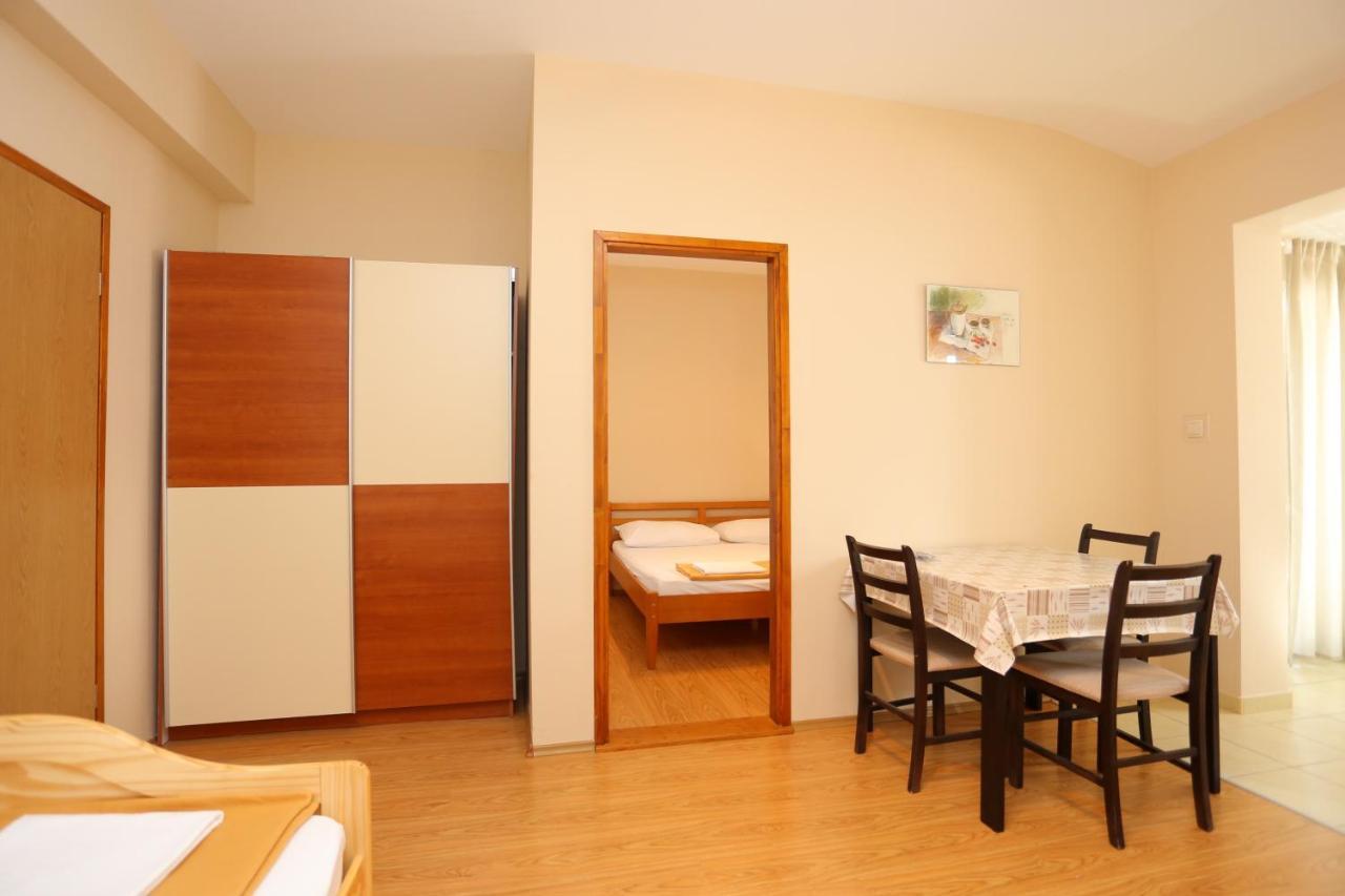 Apartment Nemira 17039A Tice Kültér fotó